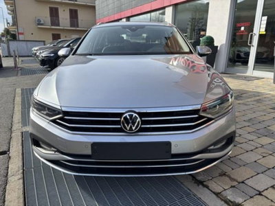 Volkswagen Passat Variant 2.0 TDI SCR 122 CV EVO DSG Business (2)
