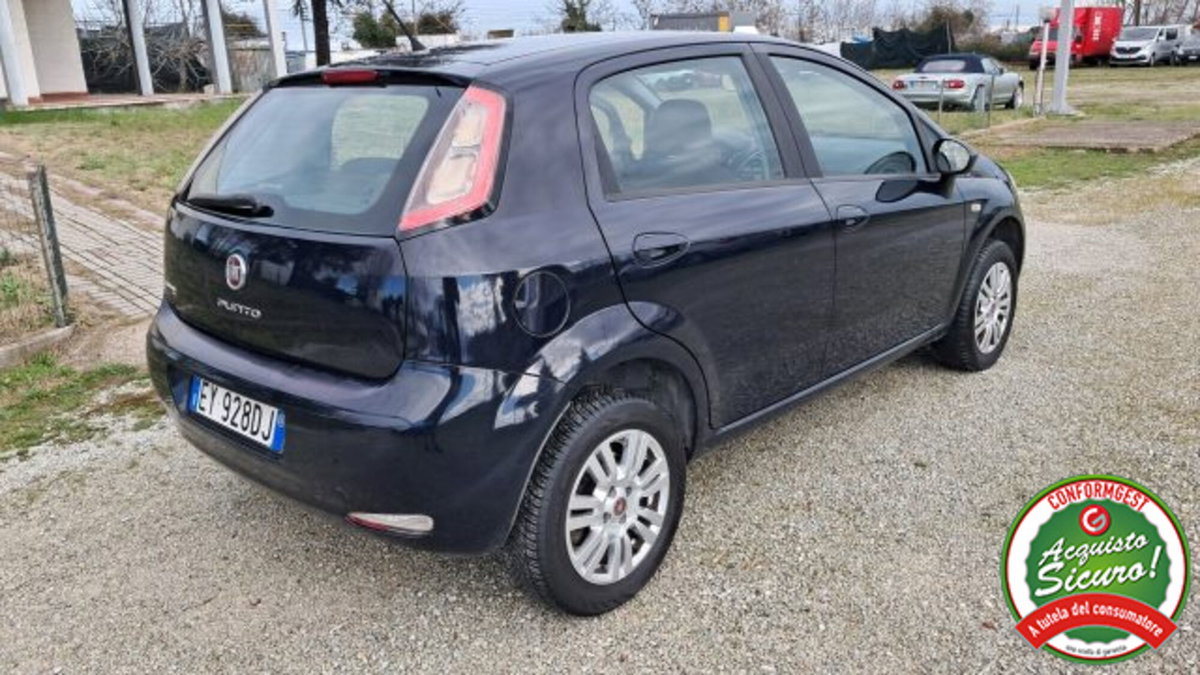 Fiat Punto 1.4 8V 5 porte Natural Power Street (2)