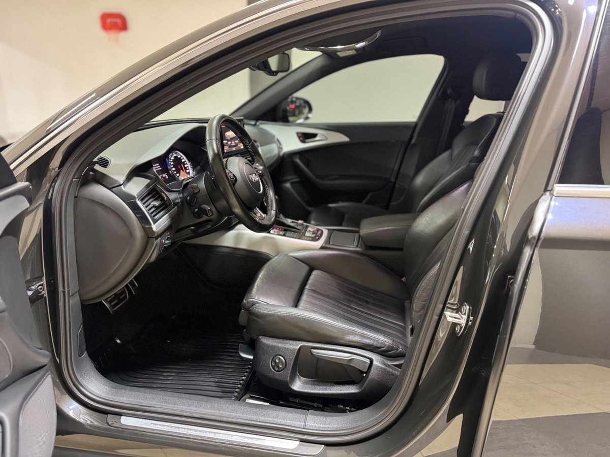 Audi A6 Avant 3.0 TDI 272 CV quattro S tronic Business (15)