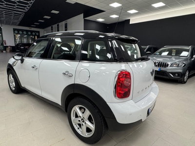 MINI Mini Countryman 2.0 Cooper D Countryman Automatica (6)