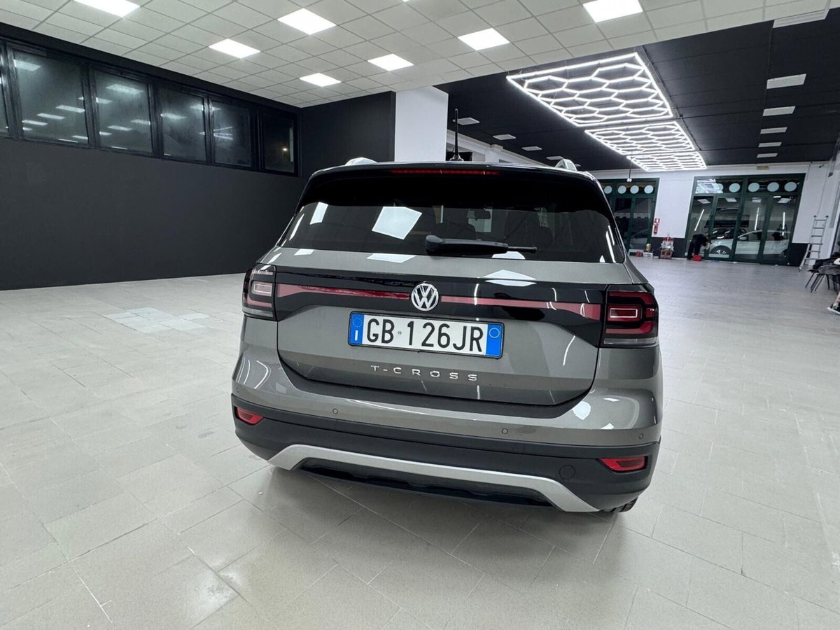Volkswagen T-Cross 1.6 TDI DSG SCR Advanced BMT (4)