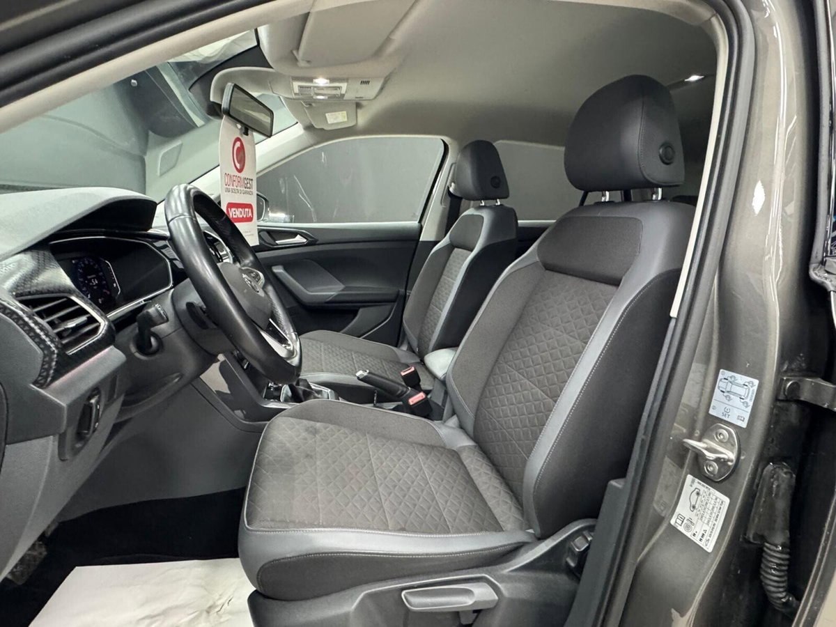 Volkswagen T-Cross 1.6 TDI DSG SCR Advanced BMT (7)