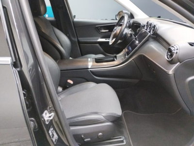 Mercedes-Benz GLC SUV 220 d AMG Line Premium Plus 4matic auto (5)