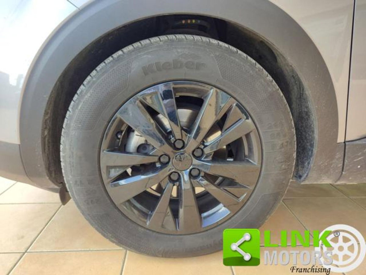 Peugeot 3008 BlueHDi 120 EAT6 S&S Allure (13)