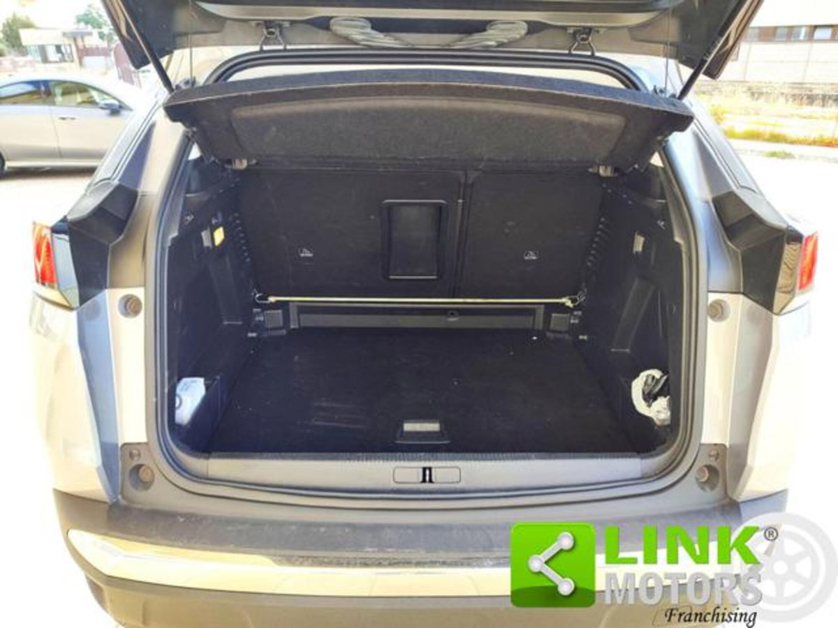 Peugeot 3008 BlueHDi 120 EAT6 S&S Allure (15)