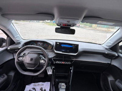 Peugeot 208 1.2 hybrid Active 100cv e-dcs 6 (12)