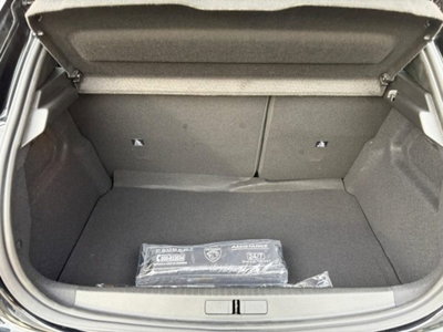 Peugeot 208 1.2 hybrid Active 100cv e-dcs 6 (8)