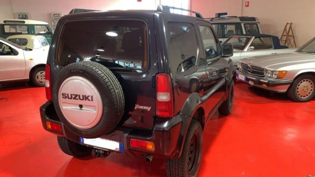 Suzuki Jimny 1.5 DDiS cat 4WD (3)