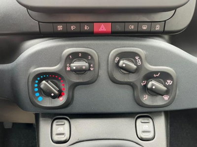 Fiat Pandina 1.0 firefly hybrid s&s 70cv (12)