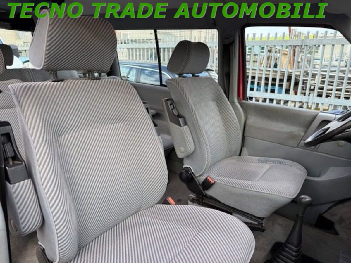 Volkswagen Veicoli Commerciali Transporter Furgone 2.5 cat aut. Caravelle GL (10)
