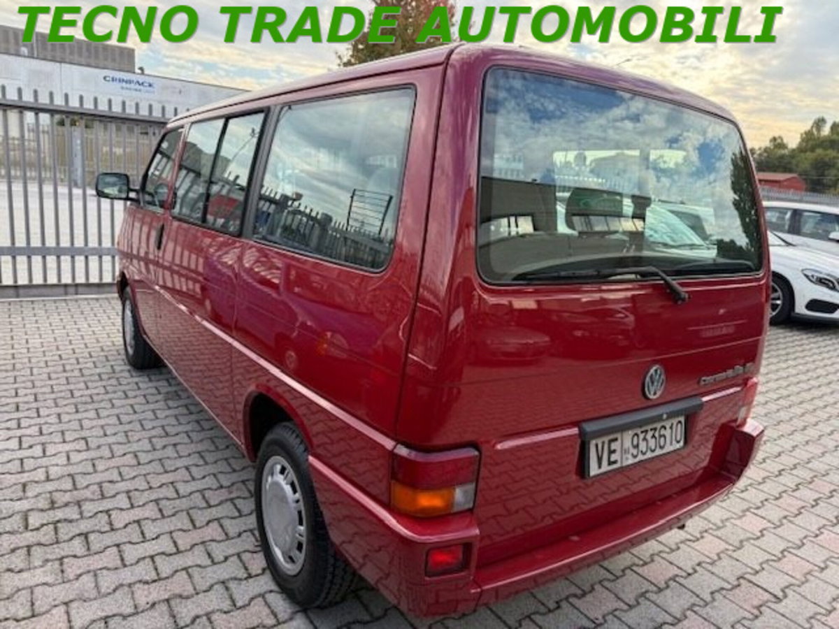 Volkswagen Veicoli Commerciali Transporter Furgone 2.5 cat aut. Caravelle GL (4)