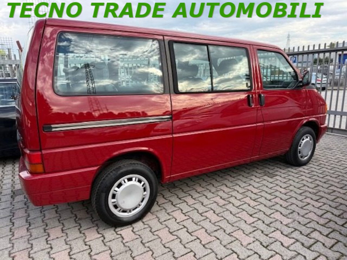 Volkswagen Veicoli Commerciali Transporter Furgone 2.5 cat aut. Caravelle GL (6)