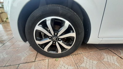 Citroen C1 C1 VTi 72 5 porte Feel (16)
