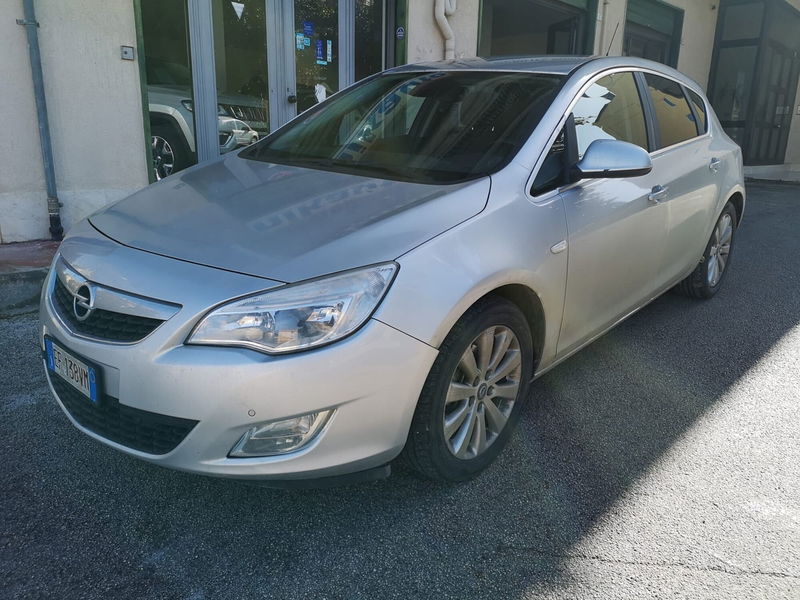 Opel Astra 1.7 CDTI 110CV 5 porte Cosmo