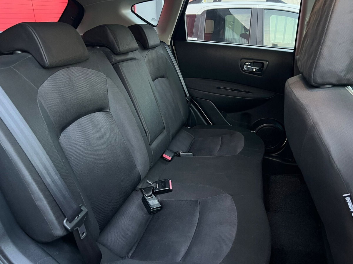 Nissan Qashqai 1.5 dCi Acenta (11)