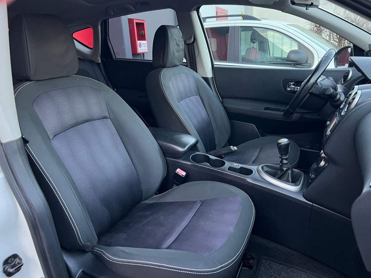 Nissan Qashqai 1.5 dCi Acenta (13)