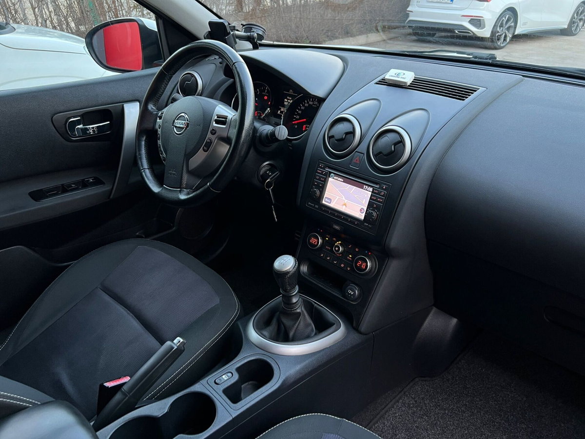 Nissan Qashqai 1.5 dCi Acenta (7)