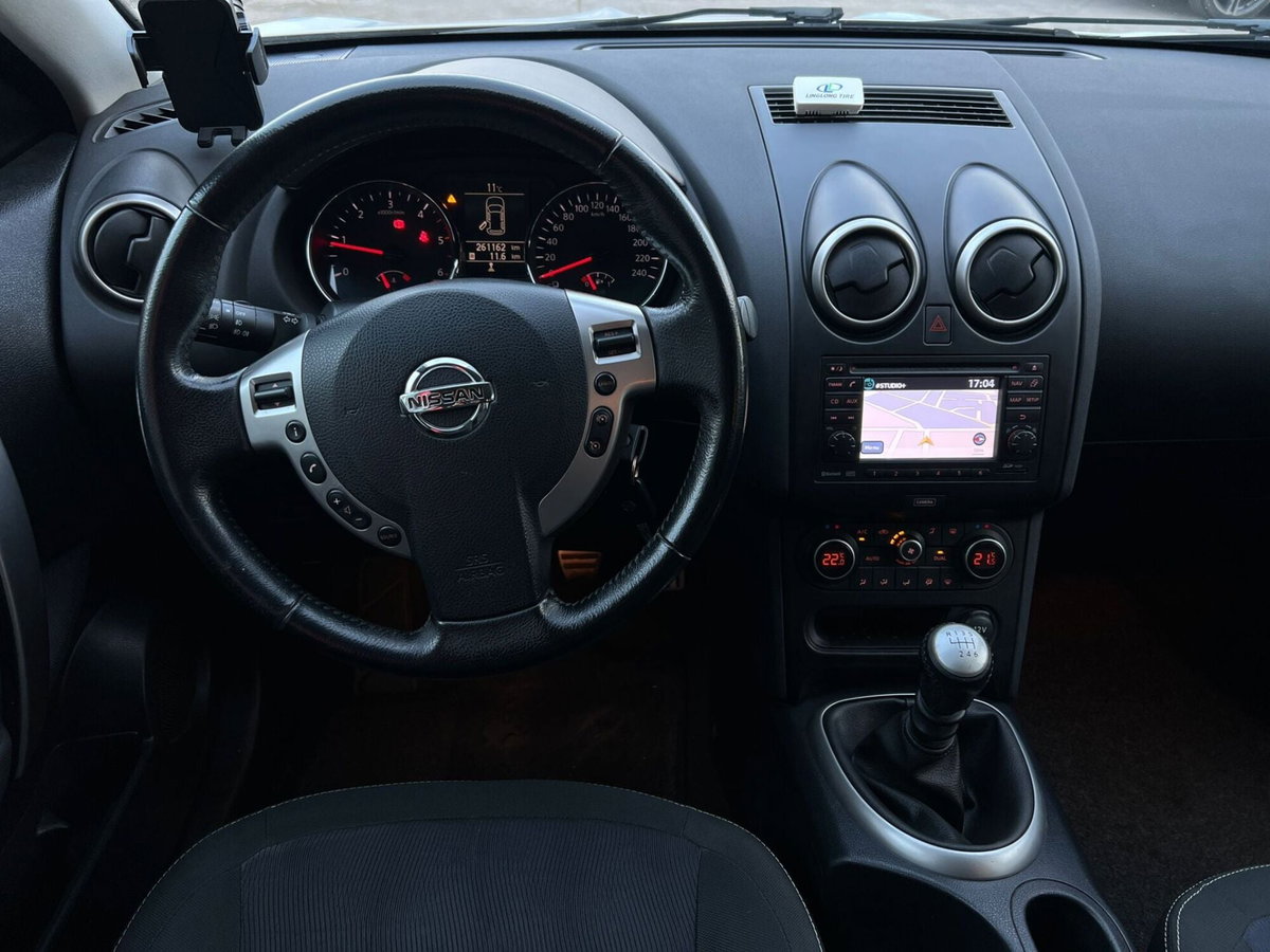 Nissan Qashqai 1.5 dCi Acenta (8)