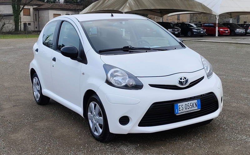 Toyota Aygo 1.0 12V VVT-i 5 porte Active Connect