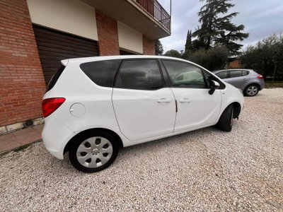 Opel Meriva 1.3 CDTI Cosmo (10)