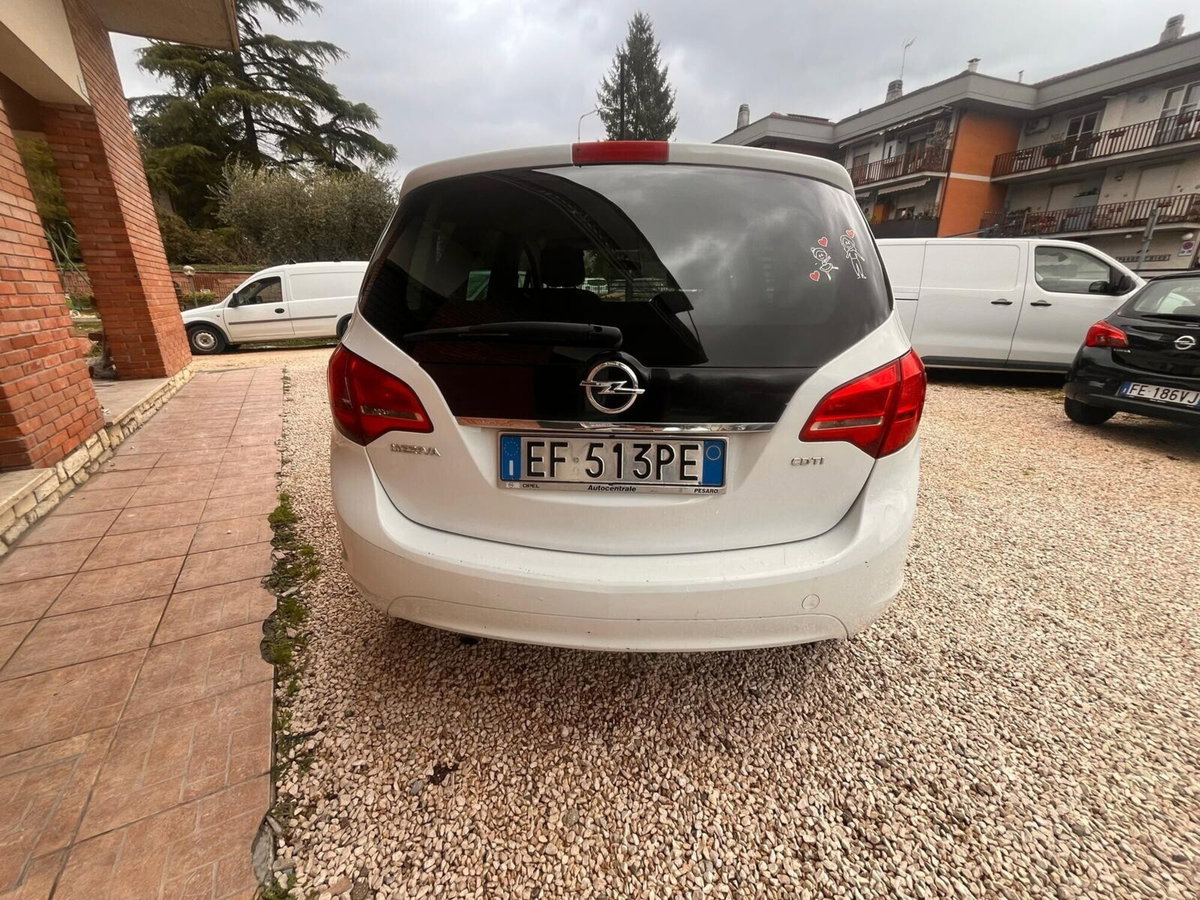 Opel Meriva 1.3 CDTI Cosmo (4)
