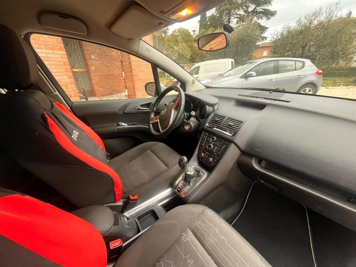 Opel Meriva 1.3 CDTI Cosmo (7)