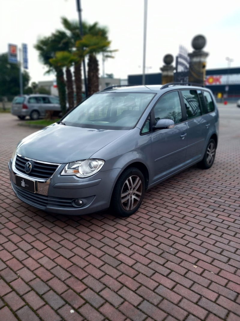 Volkswagen Touran TDI DPF Highline