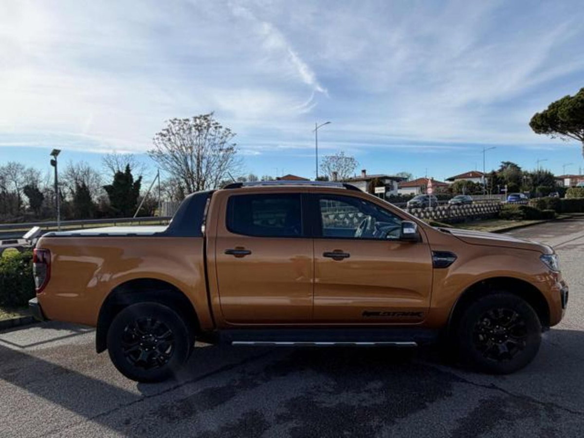 Ford Ranger Pick-up Ranger 2.0 ECOBLUE aut. 213 CV DC Wildtrak 5 posti (4)
