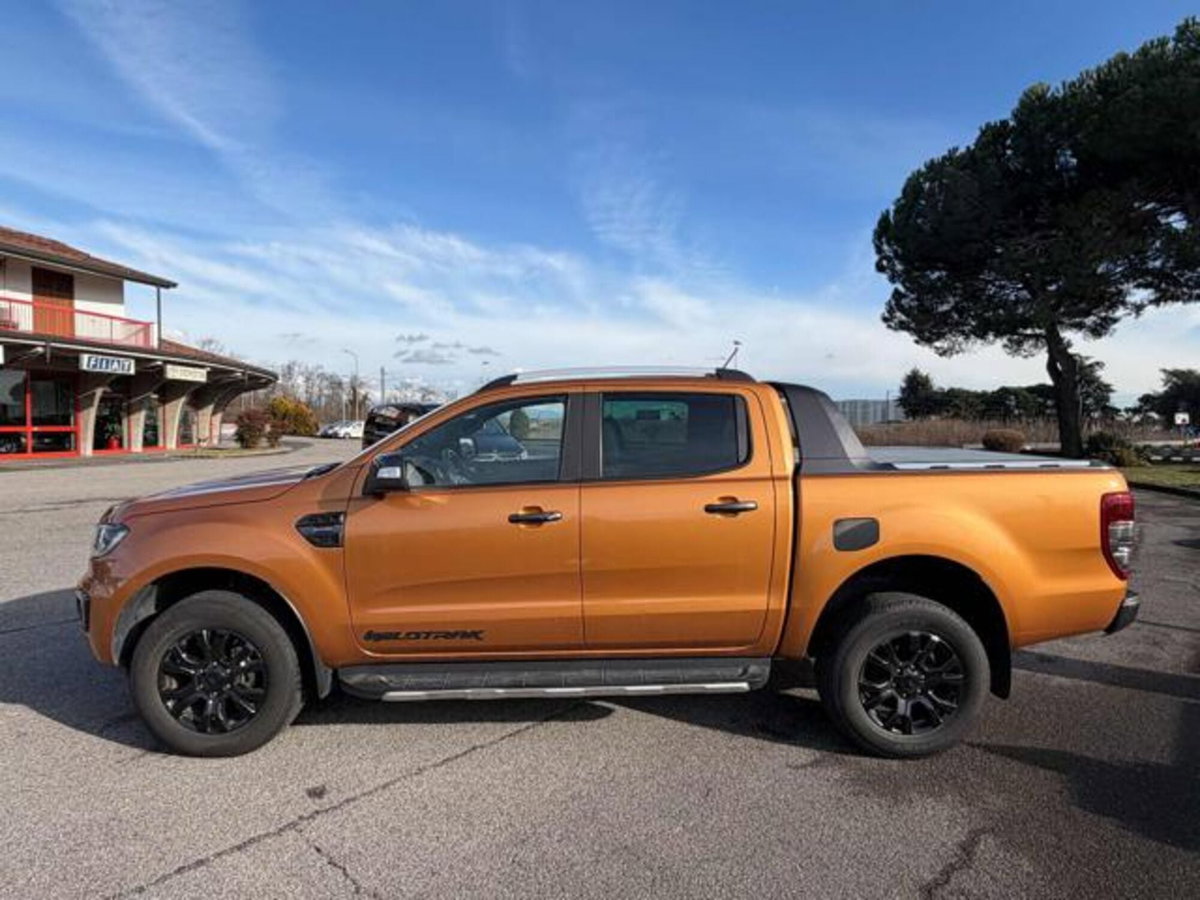 Ford Ranger Pick-up Ranger 2.0 ECOBLUE aut. 213 CV DC Wildtrak 5 posti (8)