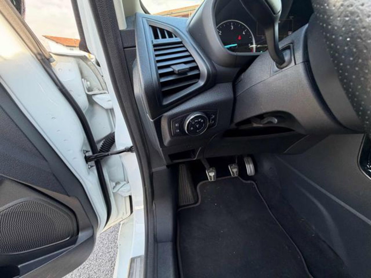 Ford EcoSport 1.5 Ecoblue 125 CV Start&Stop AWD ST-Line Black Edition (16)