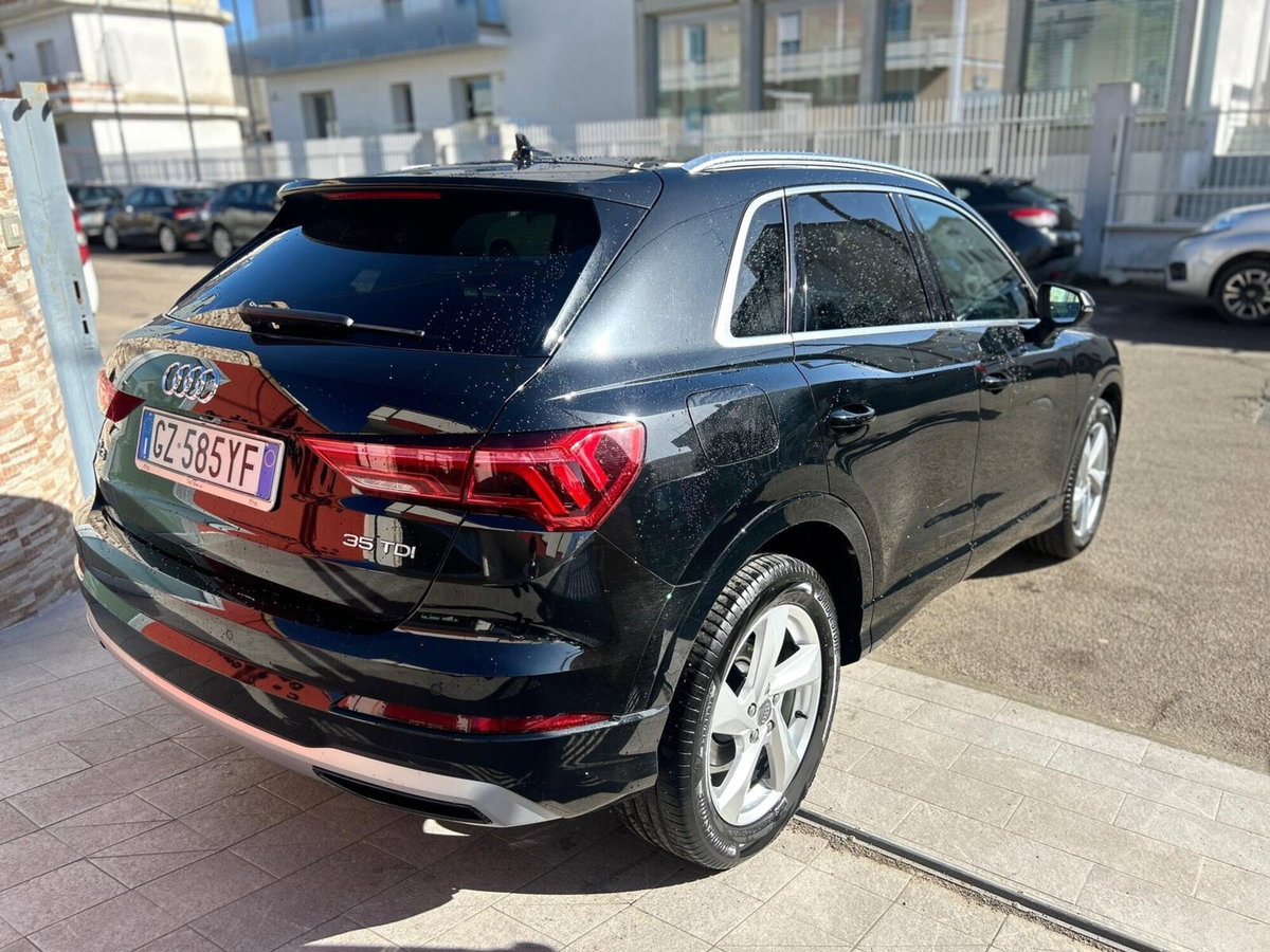 Audi Q3 35 TDI quattro S tronic Business Advanced (3)