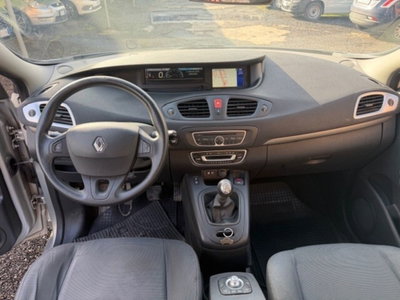 Renault Scenic E-Tech Electric 1.5 dCi/105CV Dynamique (10)
