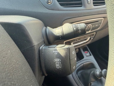 Renault Scenic E-Tech Electric 1.5 dCi/105CV Dynamique (12)