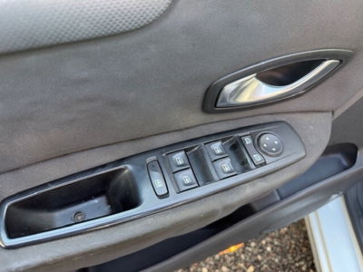 Renault Scenic E-Tech Electric 1.5 dCi/105CV Dynamique (9)