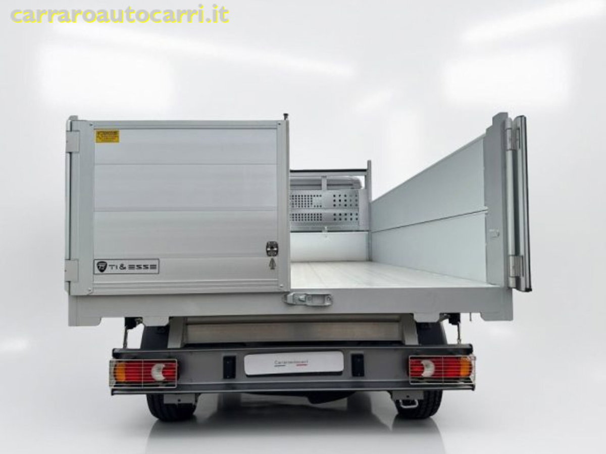 Peugeot Boxer Heavy 35 c.fisso L4 2.2 diesel 180cv S&S at8 (4)