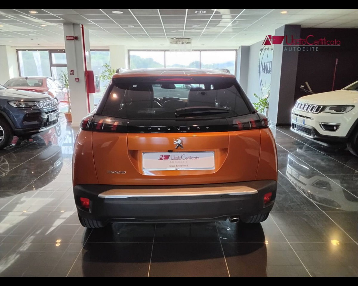 Peugeot 2008 BlueHDi 130 S&S EAT8 Allure Pack (4)