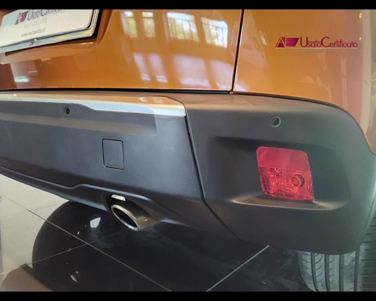 Peugeot 2008 BlueHDi 130 S&S EAT8 Allure Pack (7)