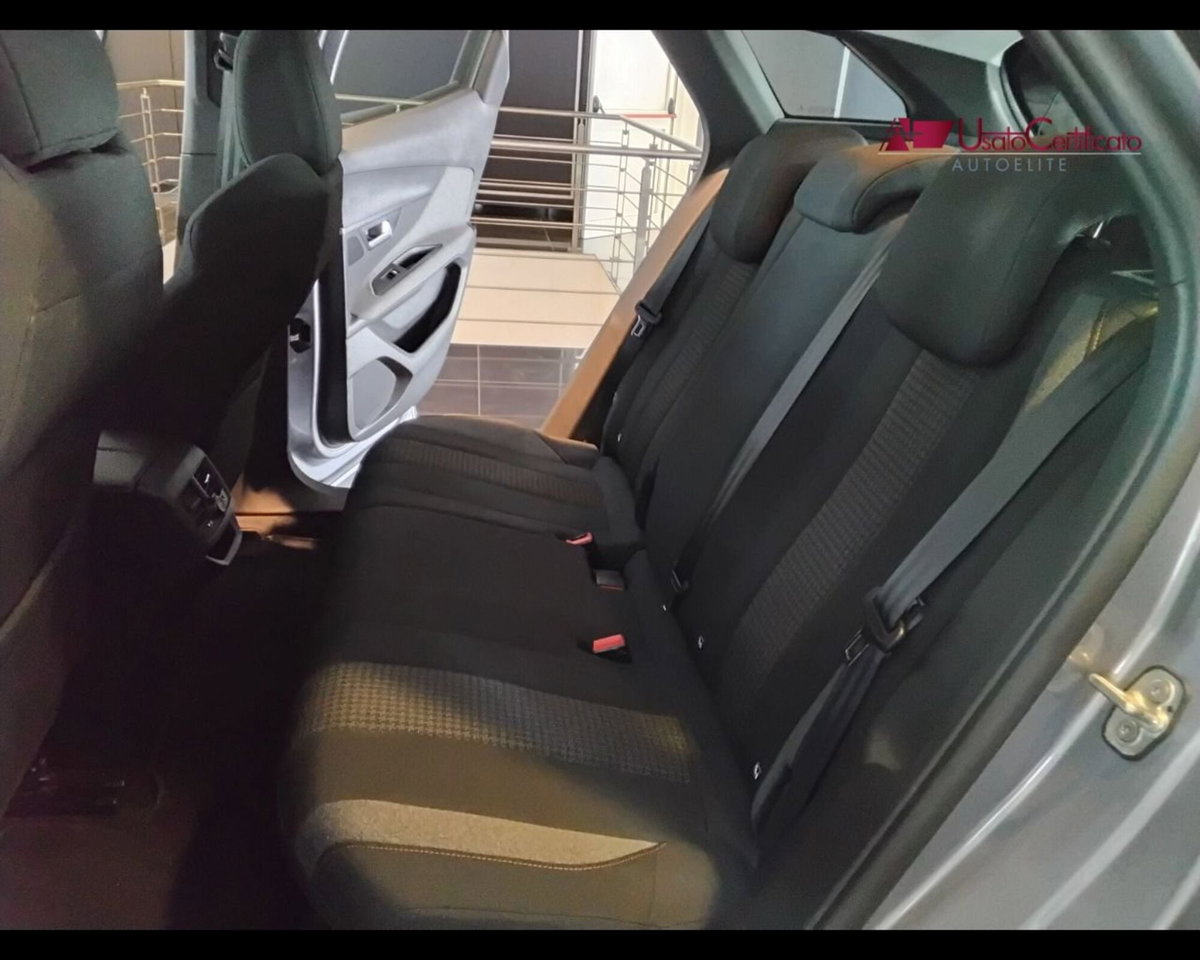 Peugeot 3008 BlueHDi 130 S&S Active Pack (13)