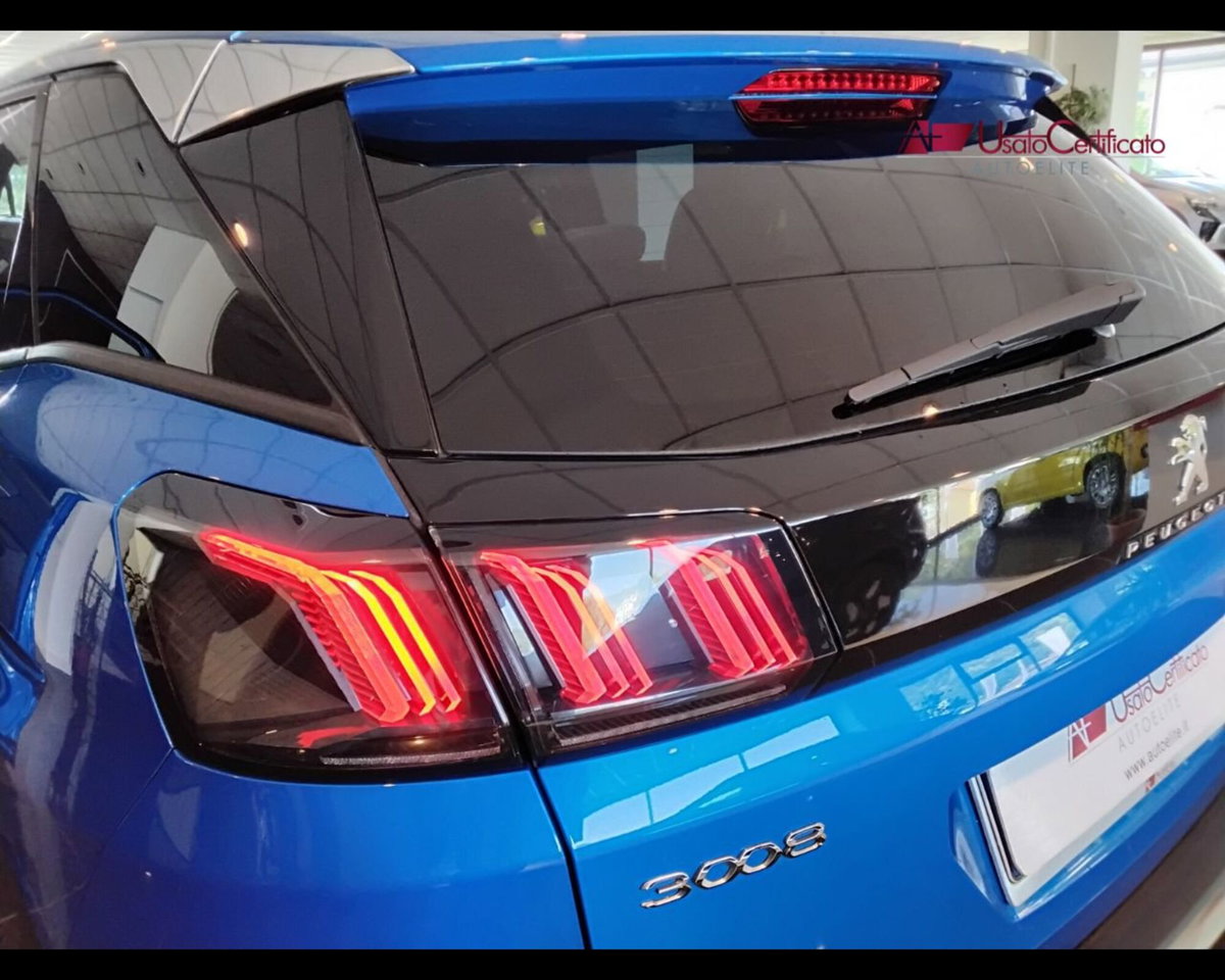 Peugeot 3008 BlueHDi 130 S&S Allure (11)