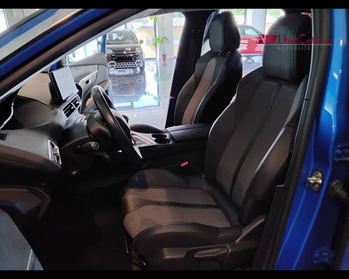 Peugeot 3008 BlueHDi 130 S&S Allure (17)