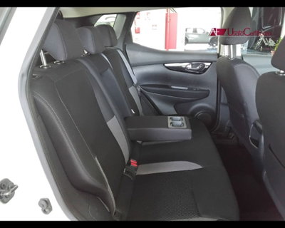 Nissan Qashqai 1.5 dCi 115 CV DCT Business (12)