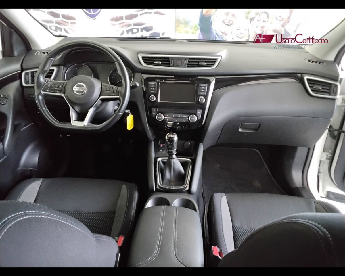 Nissan Qashqai 1.5 dCi 115 CV DCT Business (13)