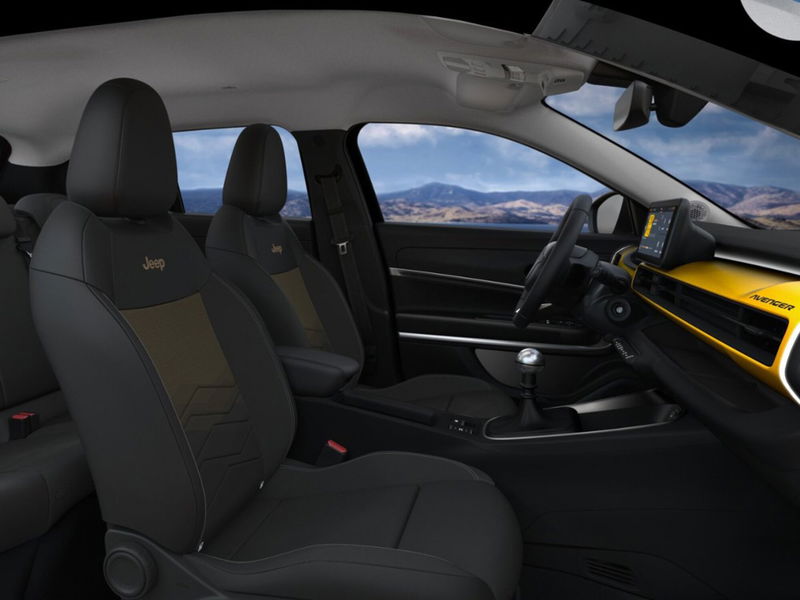 Jeep Avenger 1.2 turbo e-hybrid mhev Overland 4xe 145cv edct6