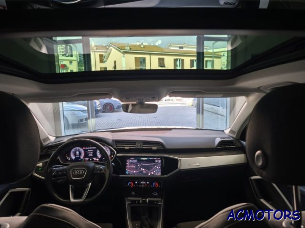 Audi Q3 40 TDI quattro S tronic Business Advanced (11)