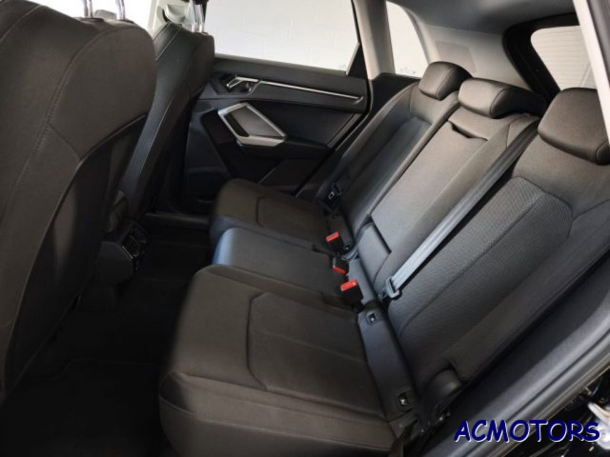 Audi Q3 40 TDI quattro S tronic Business Advanced (15)