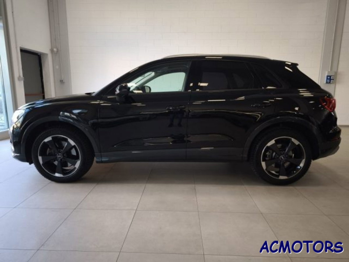 Audi Q3 40 TDI quattro S tronic Business Advanced (4)