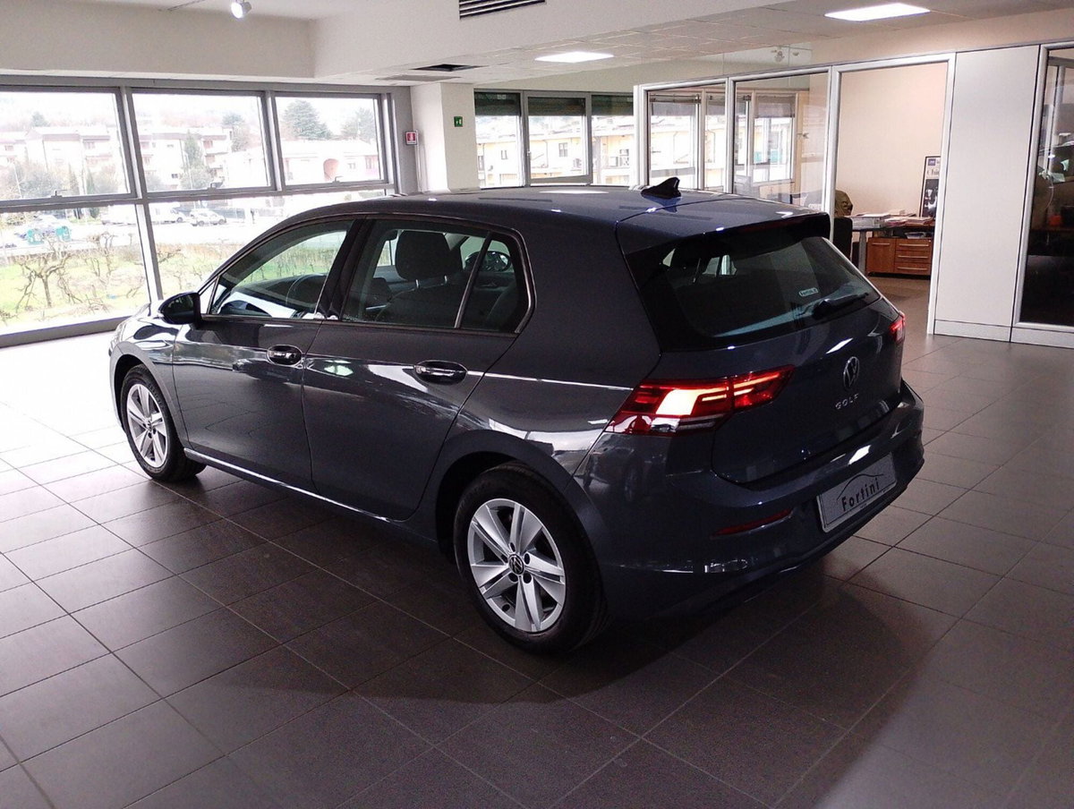 Volkswagen Golf 1.0 TSI EVO Life (4)