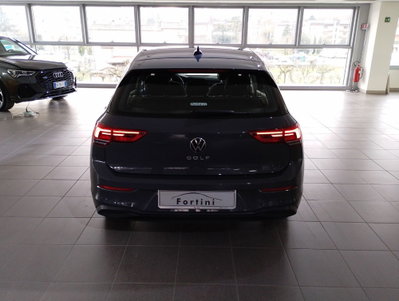 Volkswagen Golf 1.0 TSI EVO Life (5)