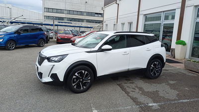 Peugeot 2008 PureTech 100 S&S Allure Pack usata