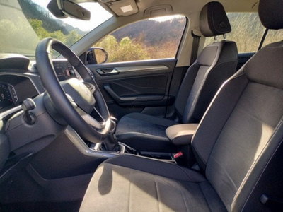 Volkswagen T-Roc 1.0 tsi Style 115cv (12)